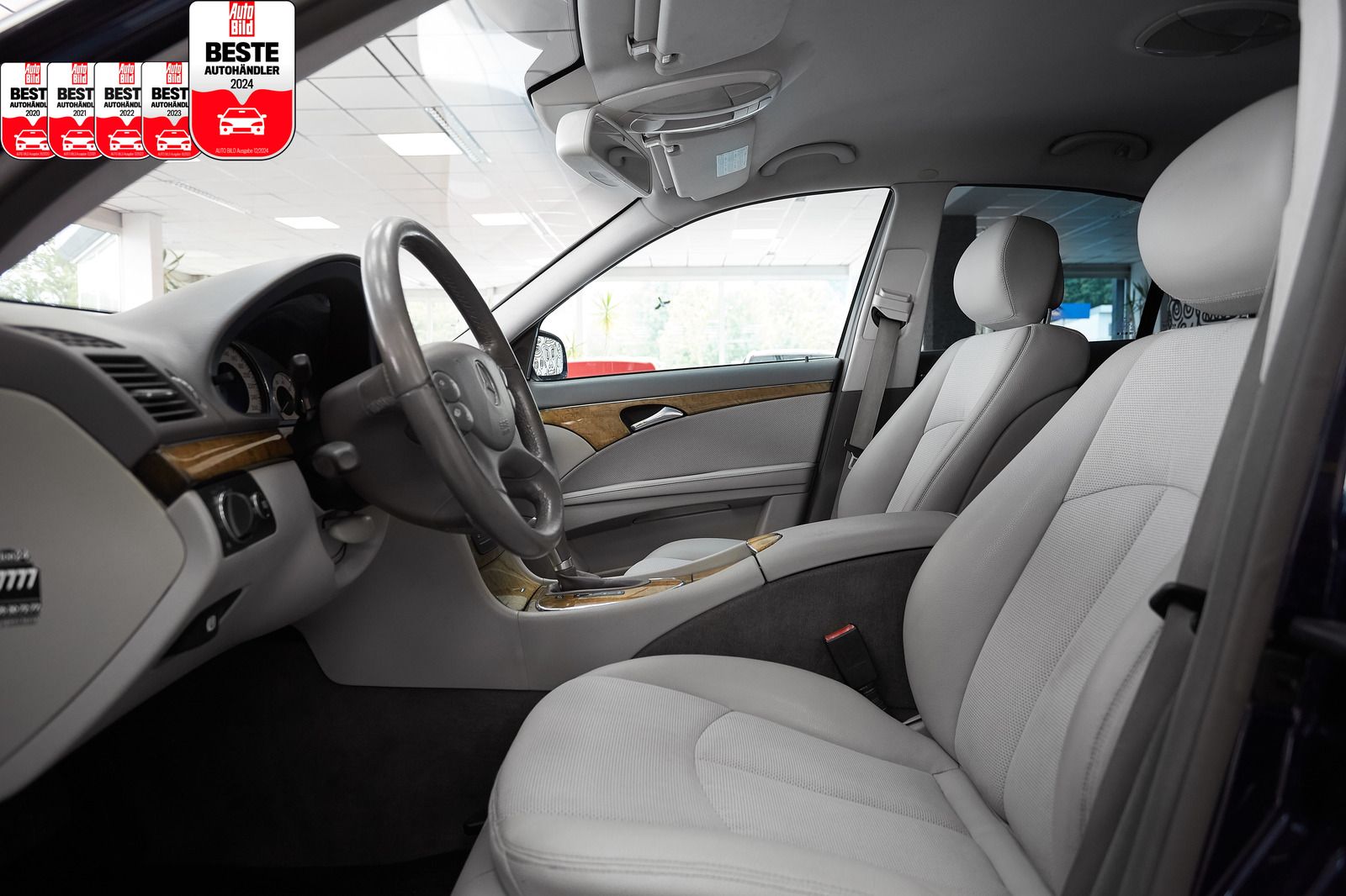 Mercedes-Benz E 200 E 200 Limo AUTOM*AVANTGARDE*LEDER*BI-XEN*SZH*AHK