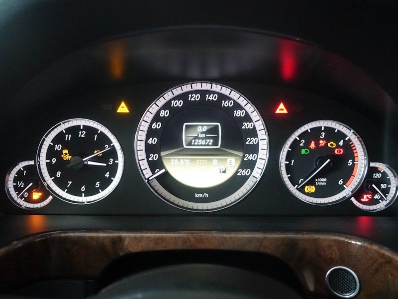 Mercedes-Benz E 220 E 220 CDI T-Modell Elegance