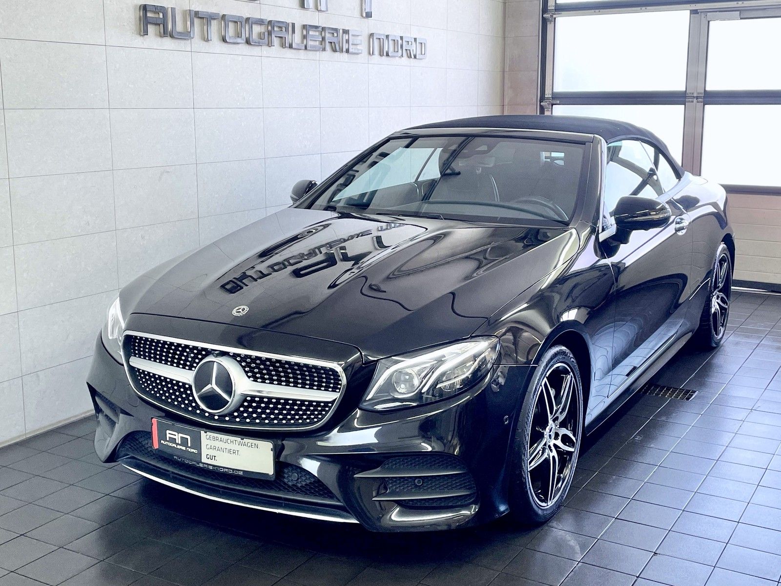 Mercedes-Benz E 220 E 220 d 4M AMG Line Distronic+Wide+Airscarf+360°