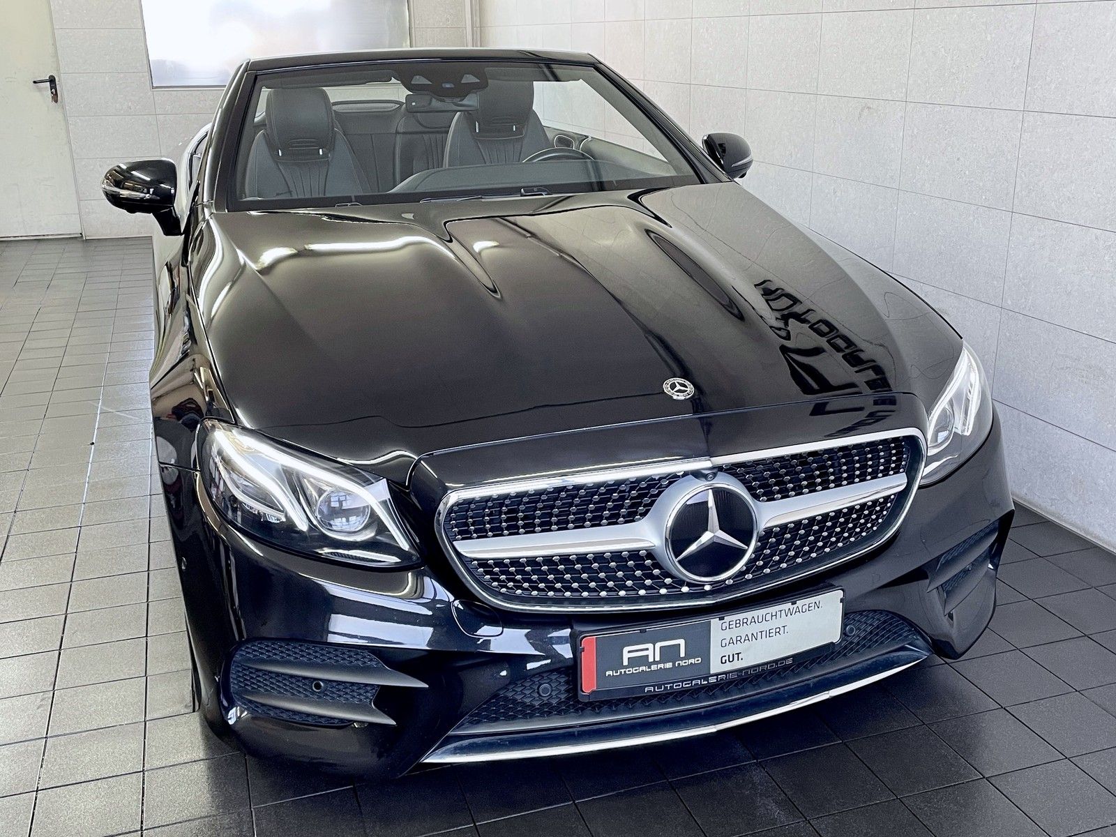 Mercedes-Benz E 220 E 220 d 4M AMG Line Distronic+Wide+Airscarf+360°