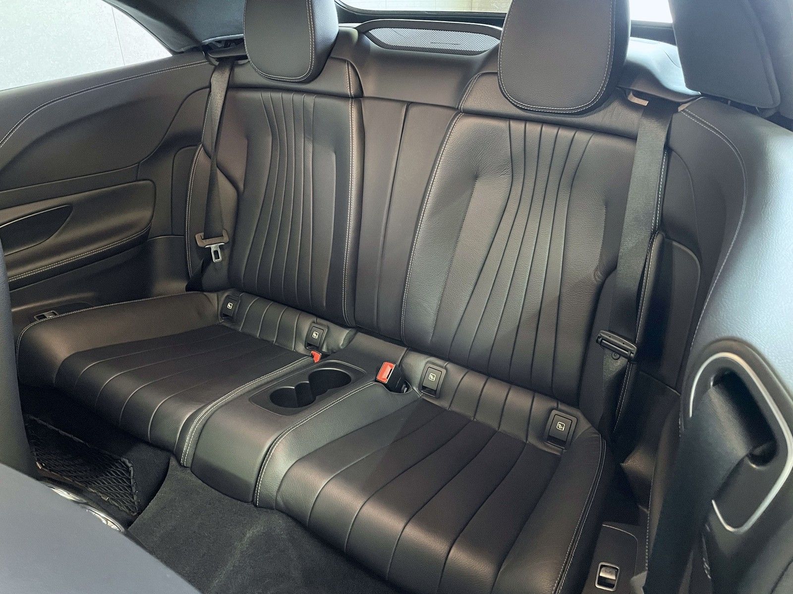 Mercedes-Benz E 220 E 220 d 4M AMG Line Distronic+Wide+Airscarf+360°