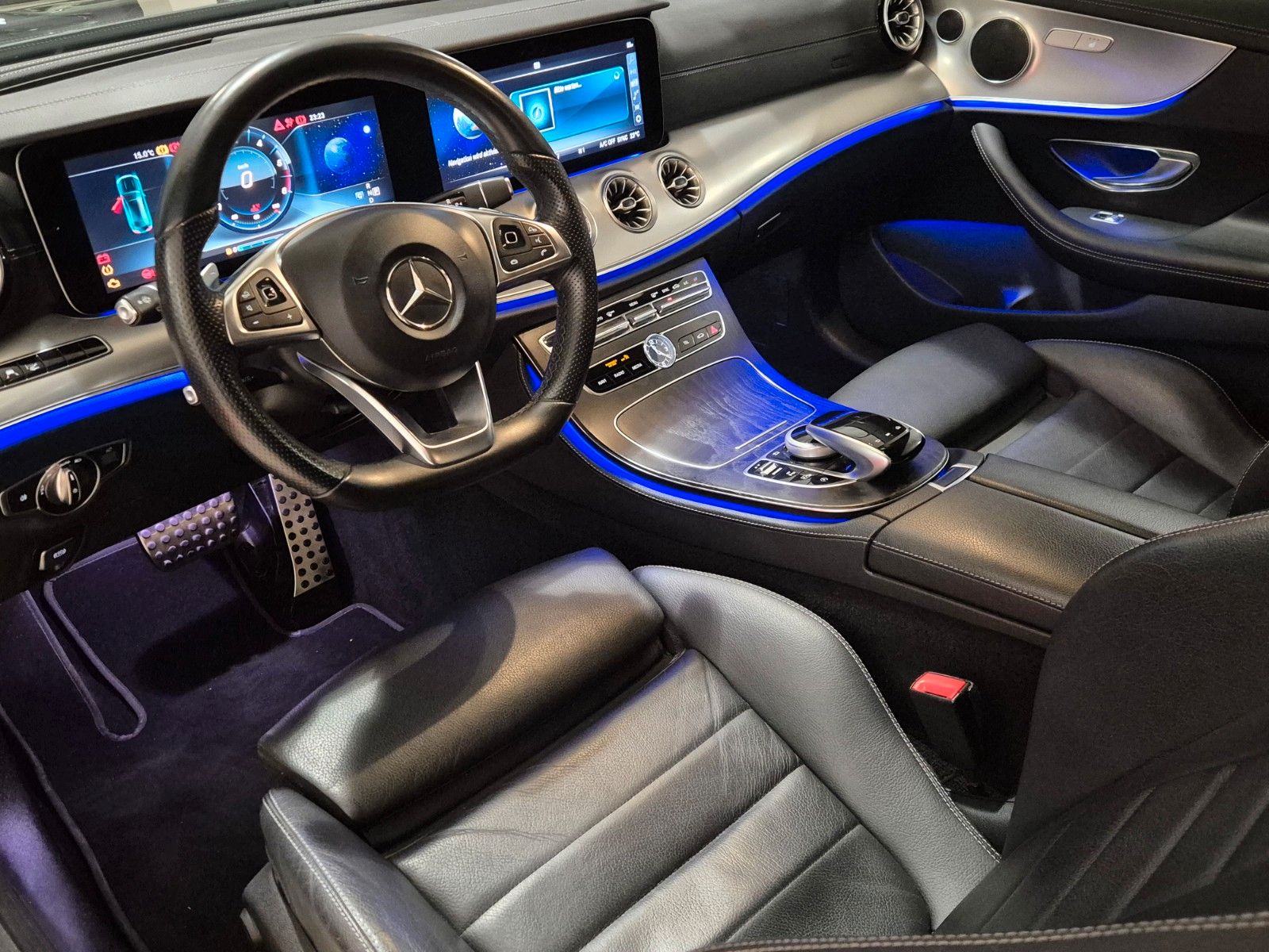 Mercedes-Benz E 220 E 220 d 4Matic Coupe,AMG Line,HUD,360 CAM,20Zoll