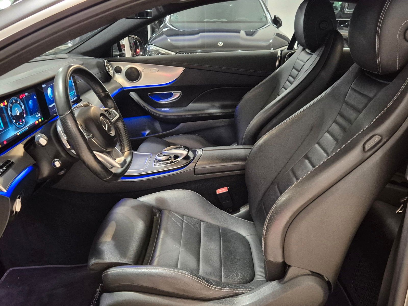 Mercedes-Benz E 220 E 220 d 4Matic Coupe,AMG Line,HUD,360 CAM,20Zoll