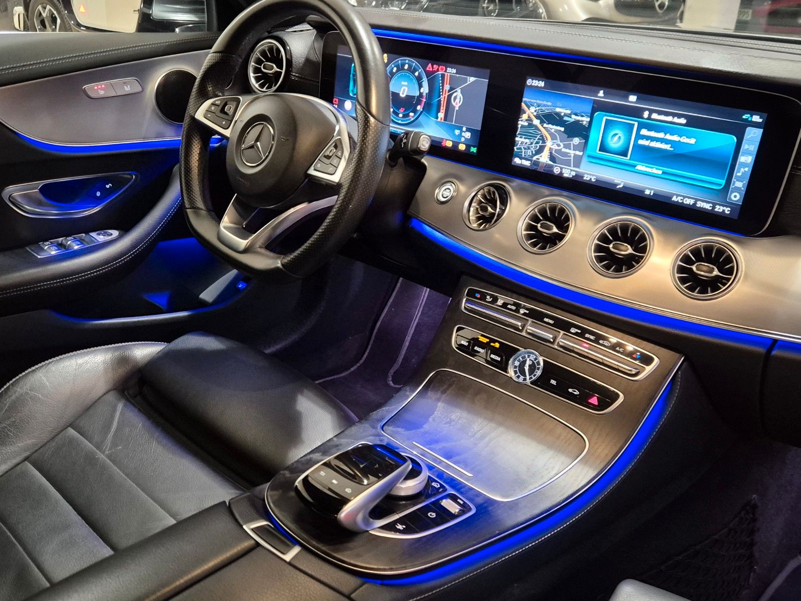 Mercedes-Benz E 220 E 220 d 4Matic Coupe,AMG Line,HUD,360 CAM,20Zoll