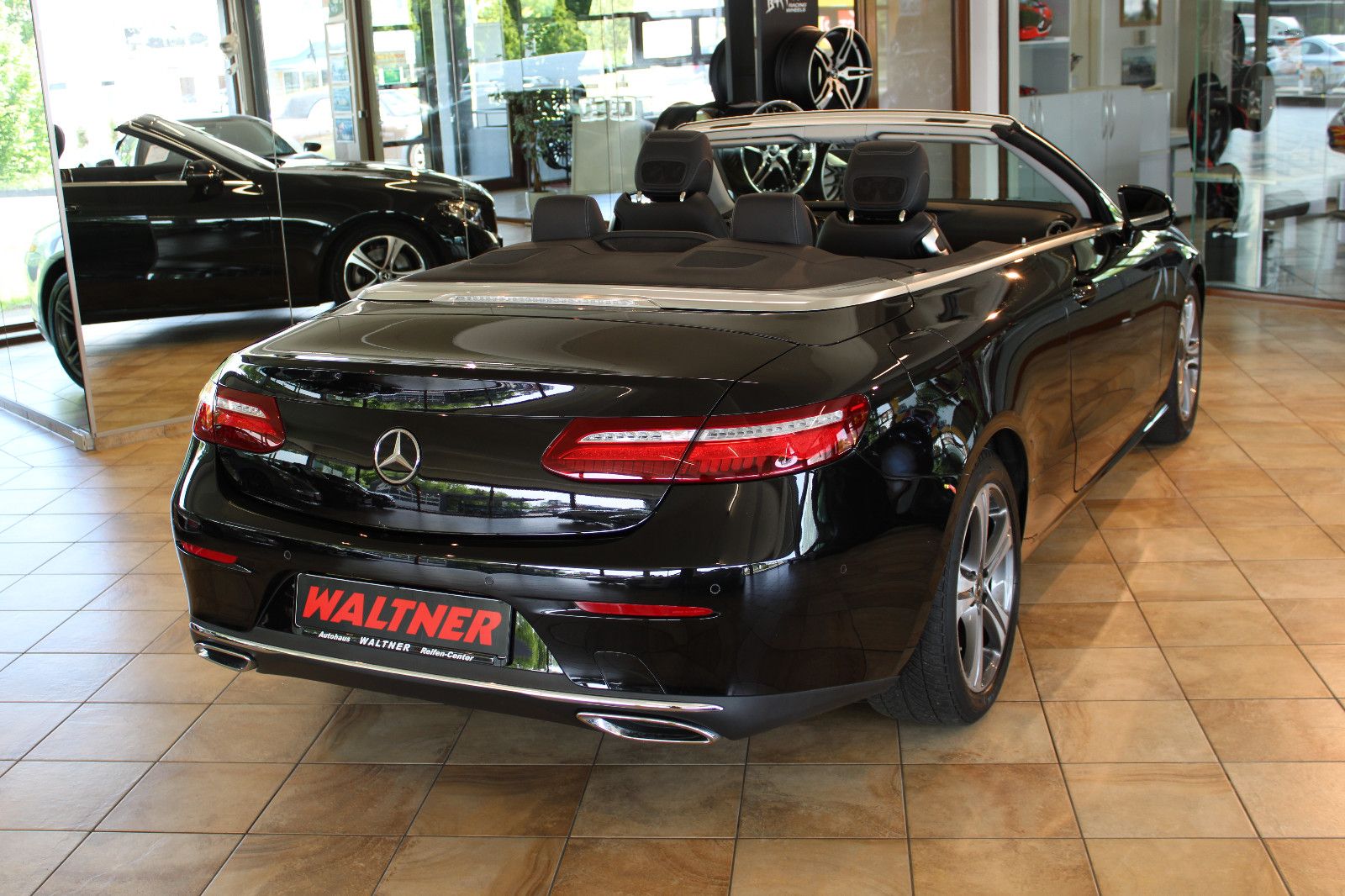 Mercedes-Benz E 220 E 220 d Cabrio *Top Zustand+org. KM+1. Hand*