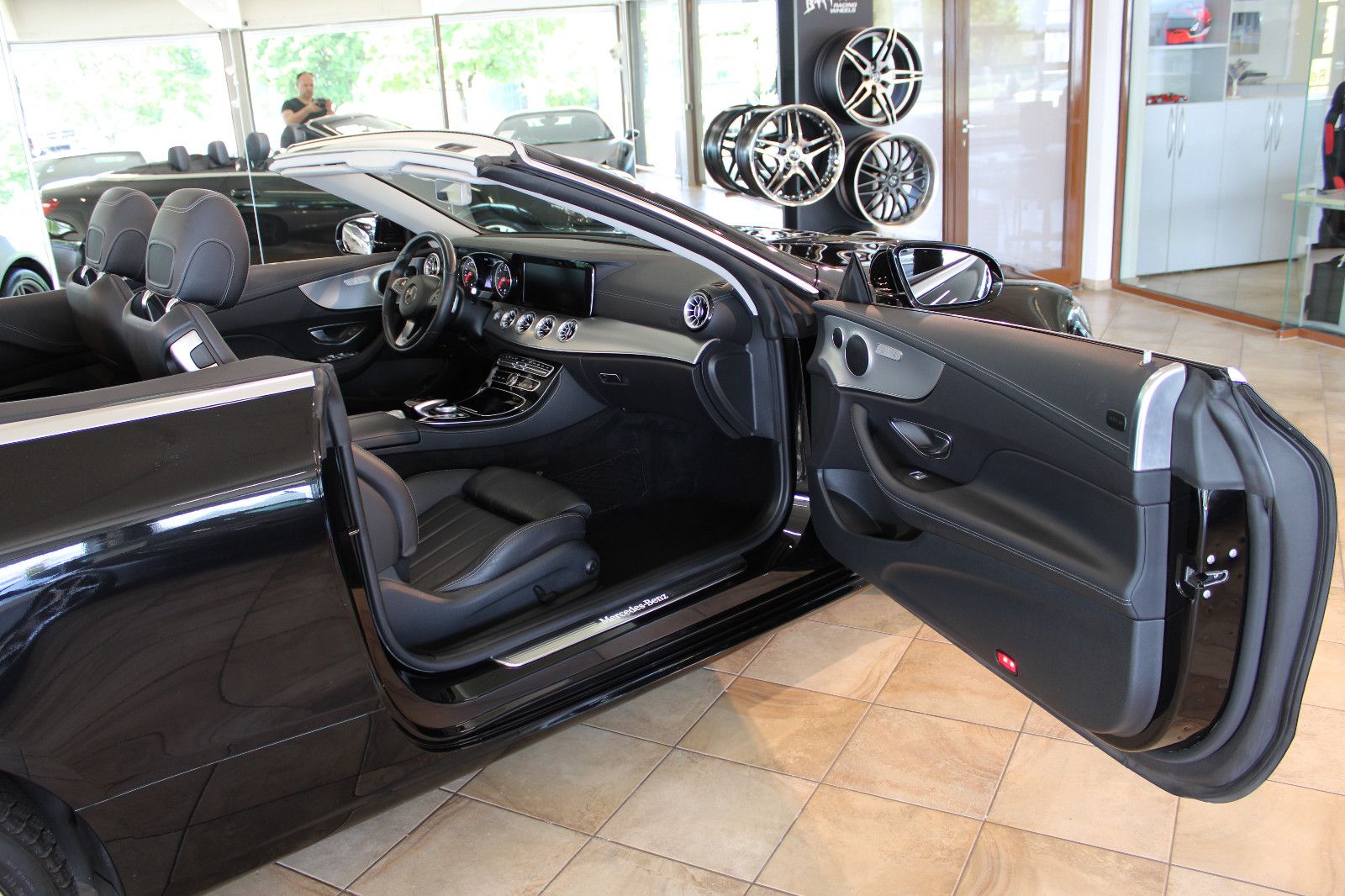 Mercedes-Benz E 220 E 220 d Cabrio *Top Zustand+org. KM+1. Hand*