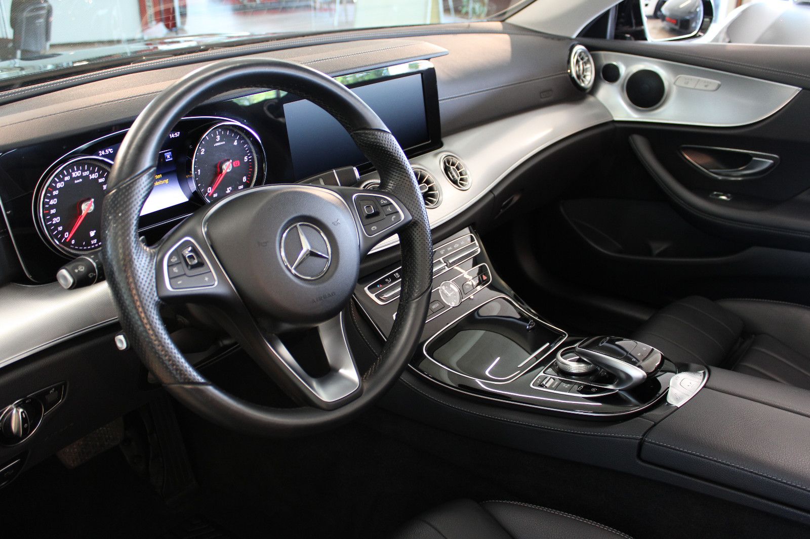 Mercedes-Benz E 220 E 220 d Cabrio *Top Zustand+org. KM+1. Hand*