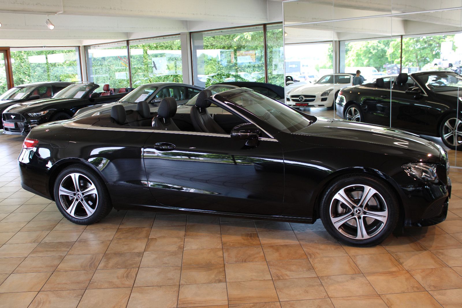 Mercedes-Benz E 220 E 220 d Cabrio *Top Zustand+org. KM+1. Hand*