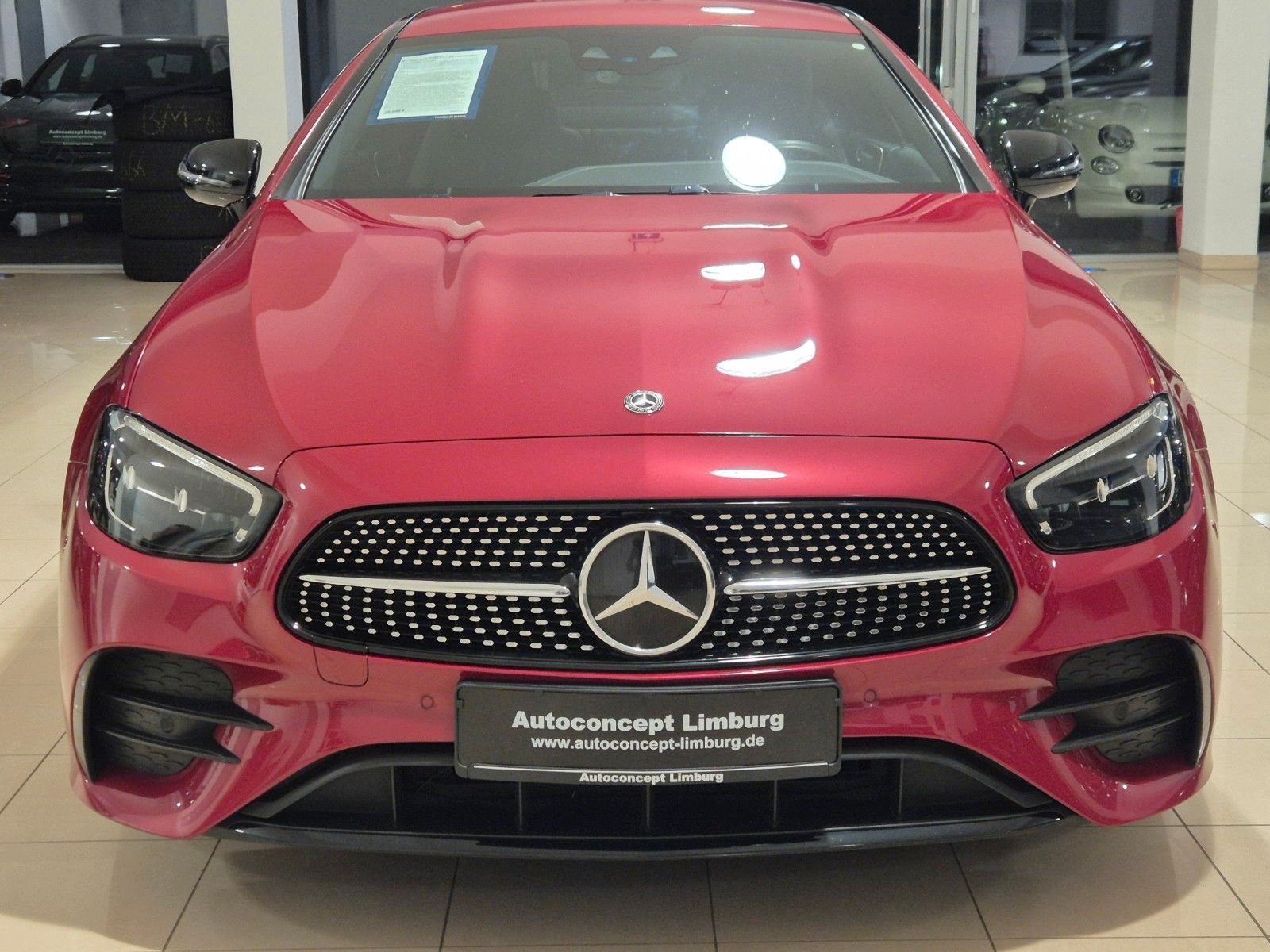 Mercedes-Benz E 220 E 220 d Coupe Facelift/AMG Line/HUD/Burmester