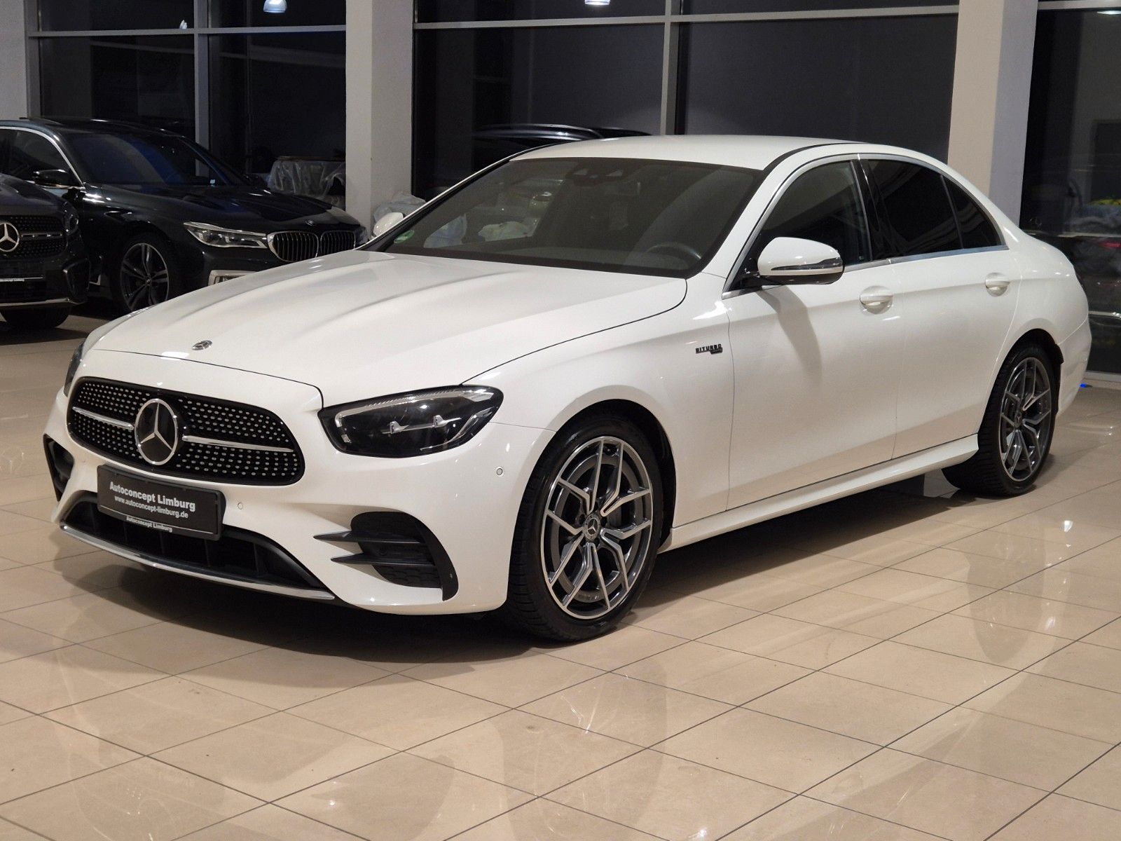 Mercedes-Benz E 220 E 220 d Lim AMG Line,LED,R-CAM, ACC,53 AMG Optik