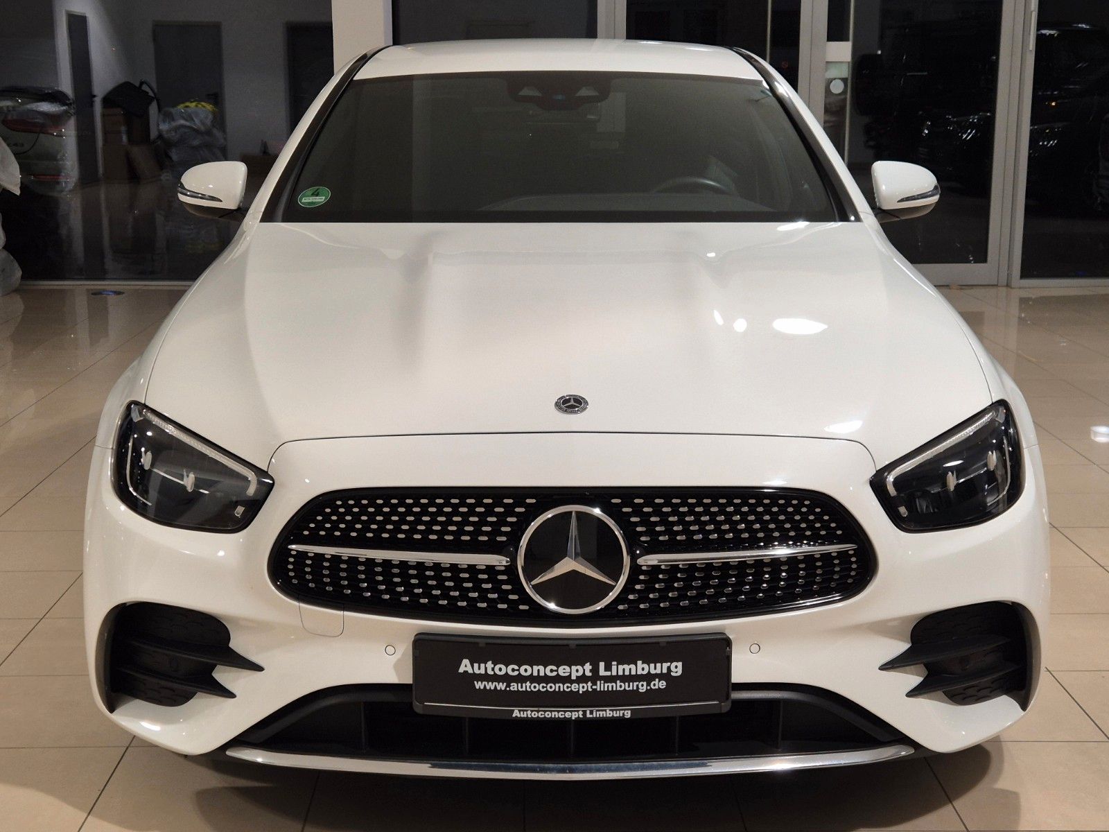 Mercedes-Benz E 220 E 220 d Lim AMG Line,LED,R-CAM, ACC,53 AMG Optik