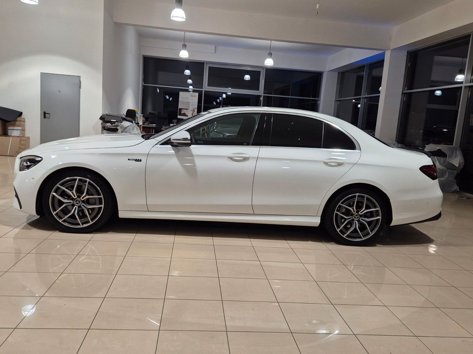 Mercedes-Benz E 220 E 220 d Lim AMG Line,LED,R-CAM, ACC,53 AMG Optik