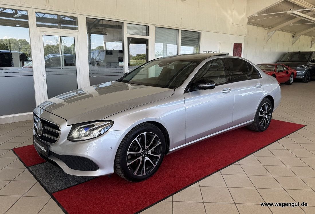Mercedes-Benz E 220 E 220d Burmester*Multibeam*COMAND*HUD*