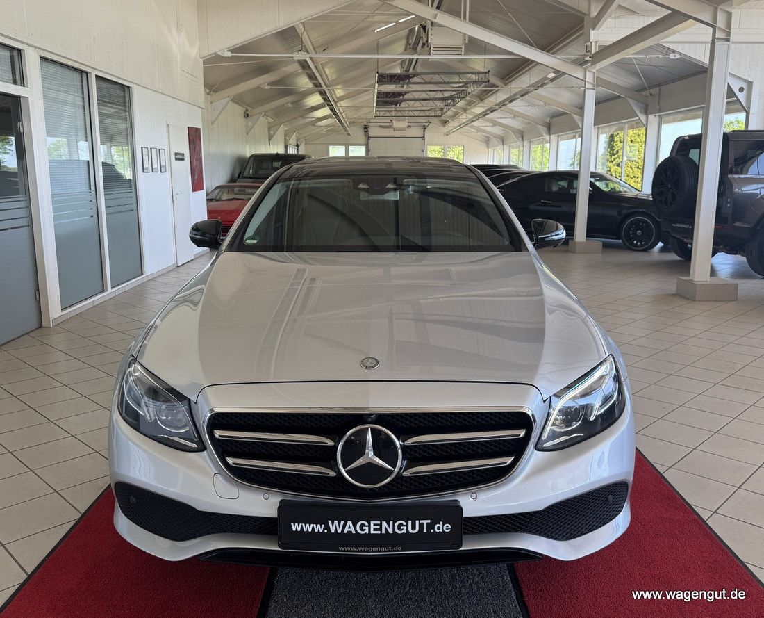 Mercedes-Benz E 220 E 220d Burmester*Multibeam*COMAND*HUD*
