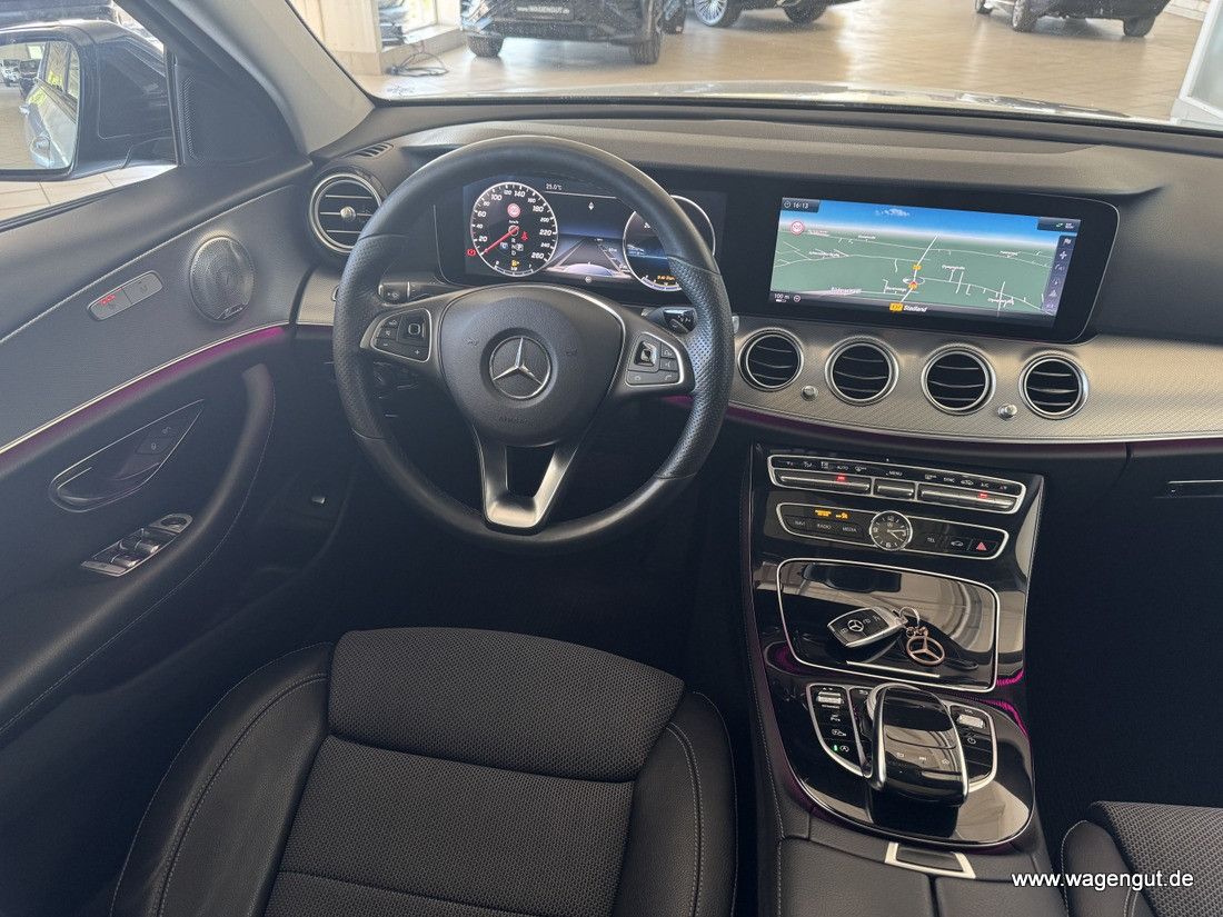 Mercedes-Benz E 220 E 220d Burmester*Multibeam*COMAND*HUD*