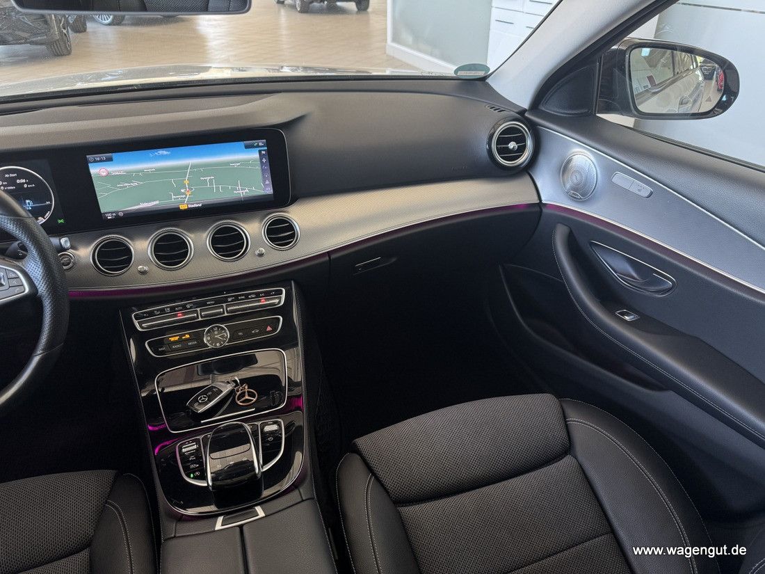 Mercedes-Benz E 220 E 220d Burmester*Multibeam*COMAND*HUD*