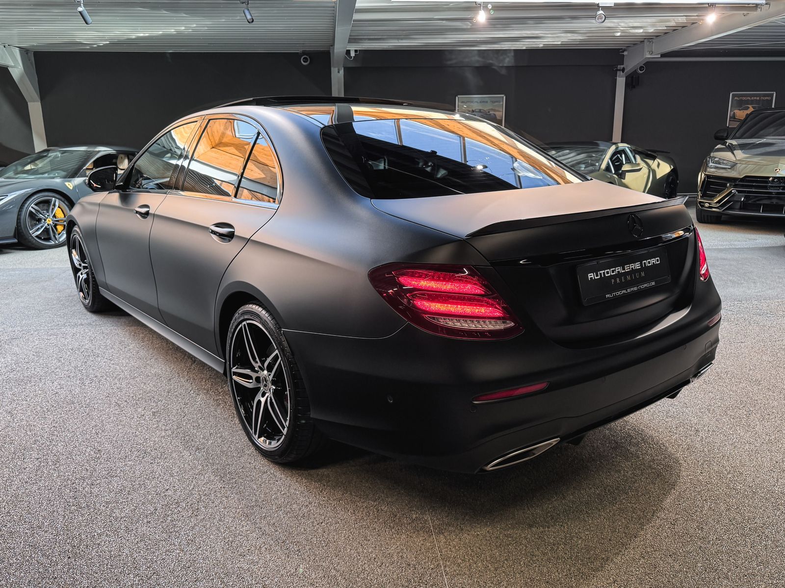 Mercedes-Benz E 250 E 250 AMG Line+Pano+WideScreen+Burmester