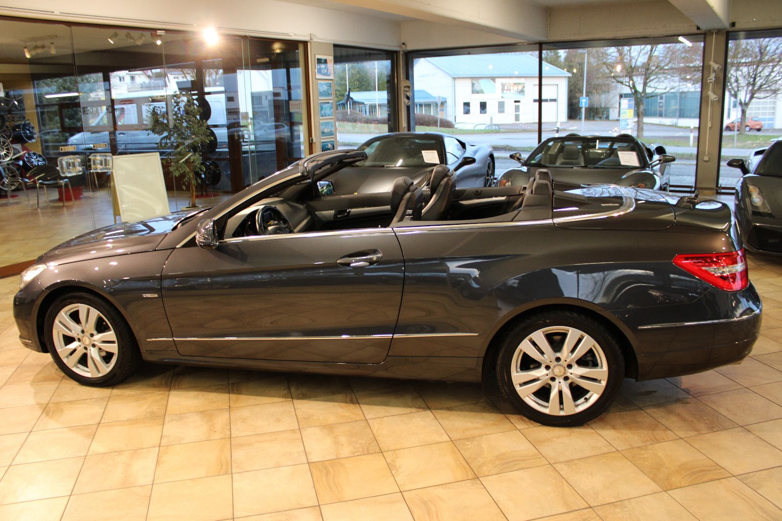 Mercedes-Benz E 250 E 250 CGI Cabrio *org. KM+NEUZUSTAND+Deutsch*