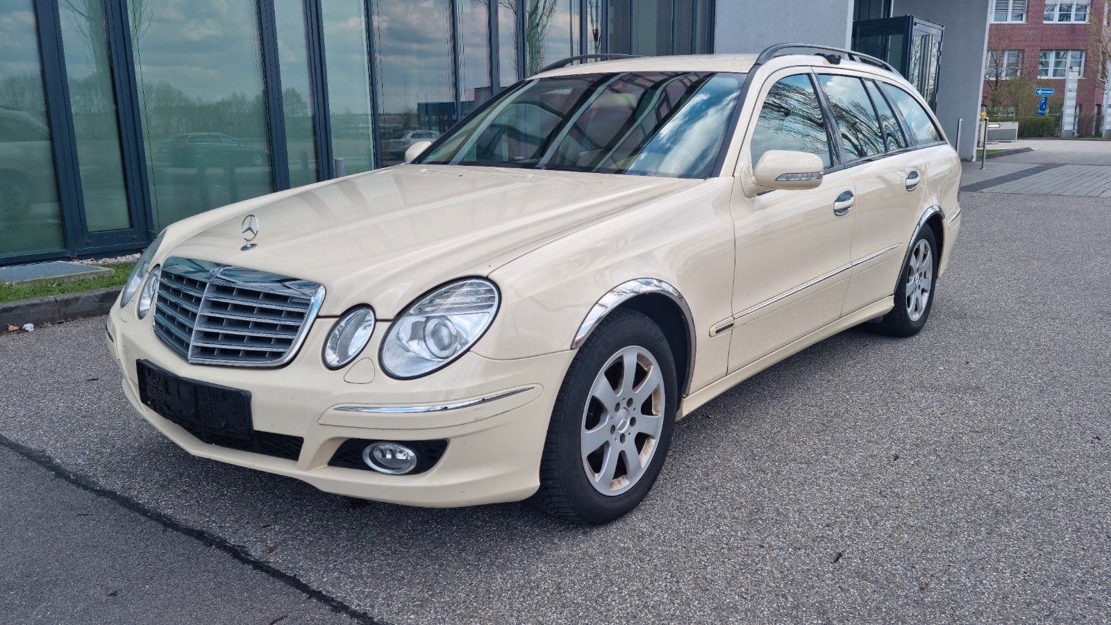 Mercedes-Benz E 280 E 280 CDI T-Modell Xenon Ölkühler+Turbo Neu