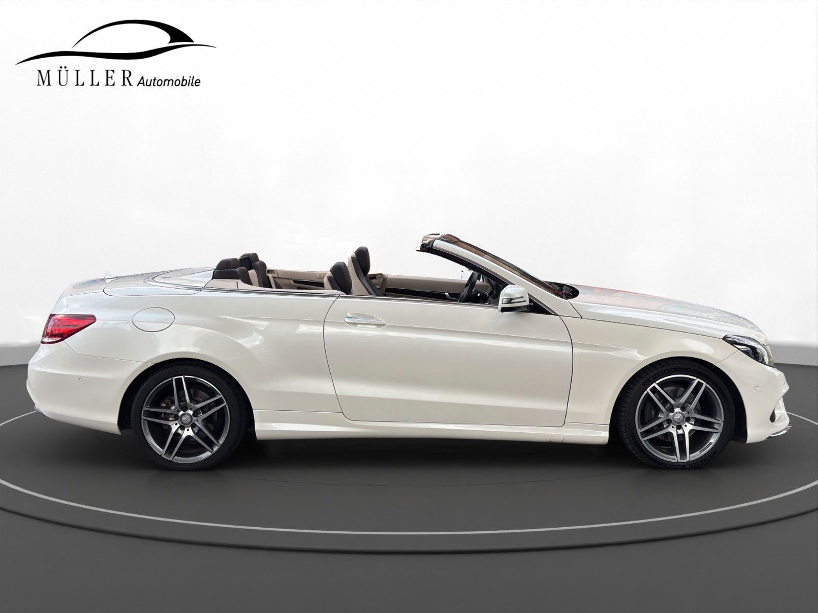 Mercedes-Benz E 300 E 300 CGI Cabrio AMG-Line HarmanKardon Sitzlüftu