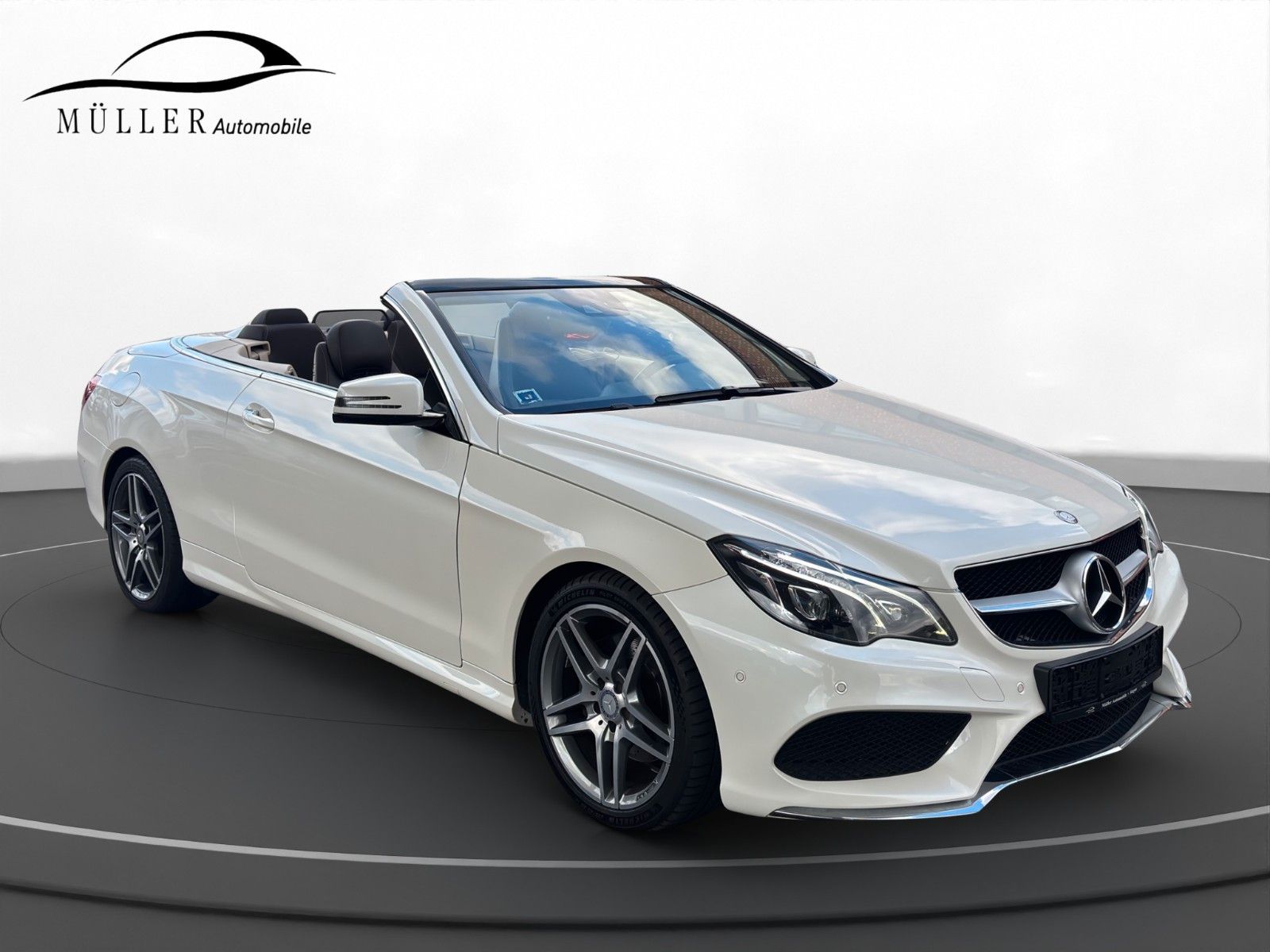 Mercedes-Benz E 300 E 300 CGI Cabrio AMG-Line HarmanKardon Sitzlüftu