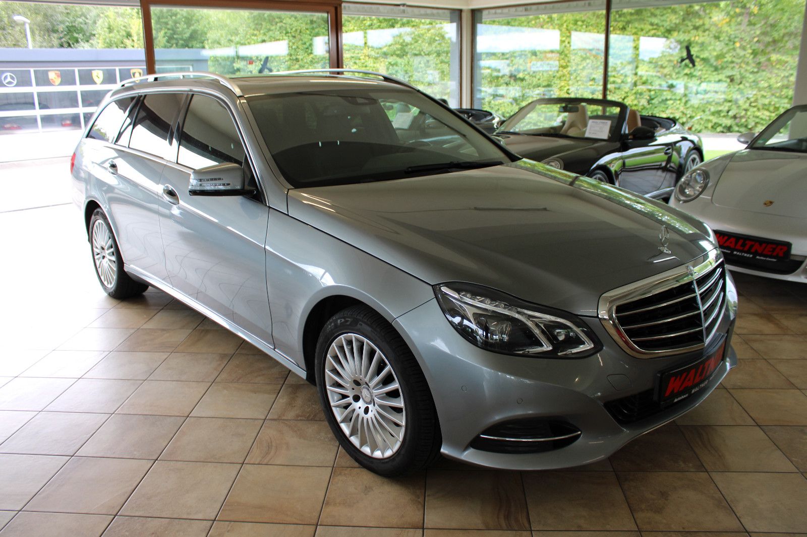 Mercedes-Benz E 300 E 300 T-Modell BlueTec *Euro 6+Leder*