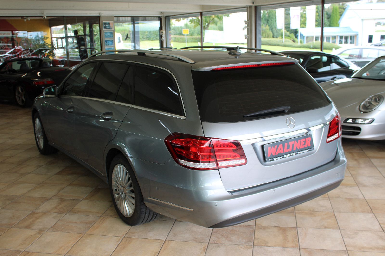 Mercedes-Benz E 300 E 300 T-Modell BlueTec *Euro 6+Leder*