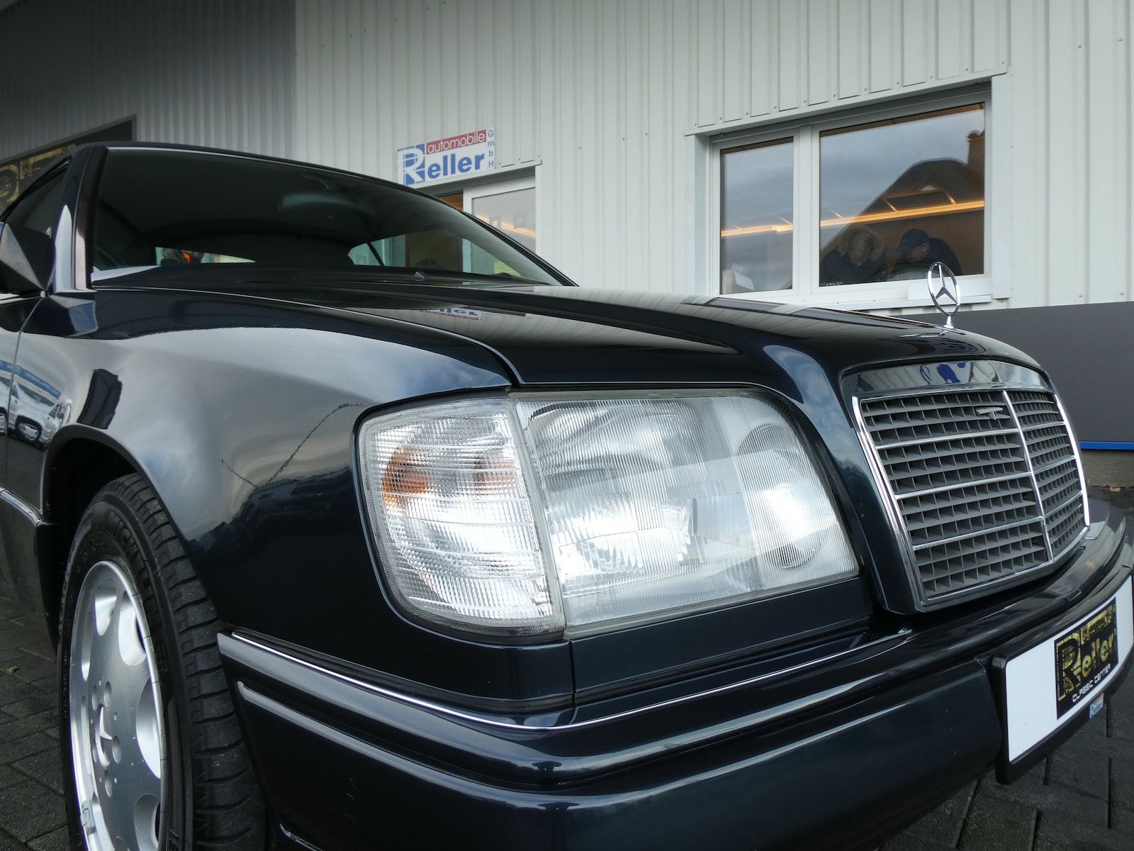 Mercedes-Benz E 320 E 320 (W124) Cabriolet, wenig KM, original 3. Ha