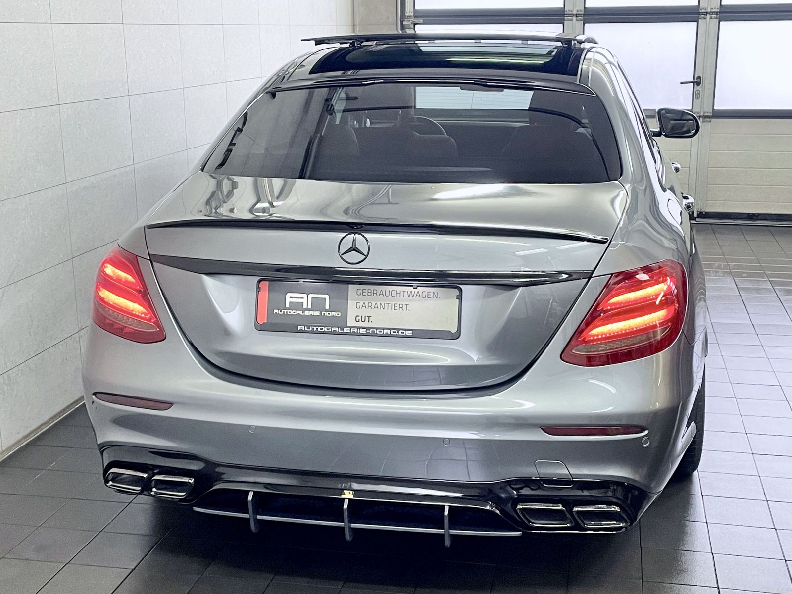 Mercedes-Benz E 350 E 350 d AMG Line Widescreen+Pano+KeyGo+360°