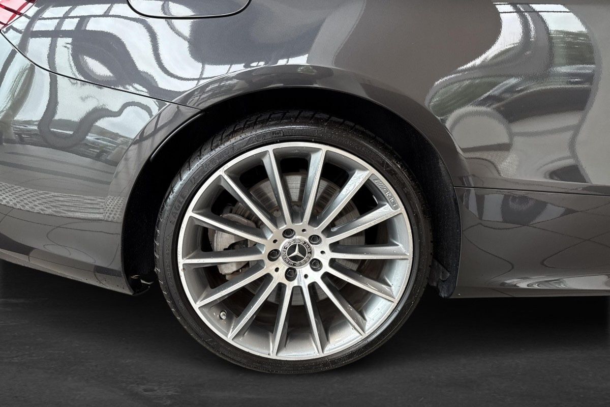 Mercedes-Benz E 450 E 450 Coupe 4Matic*ACC*AMG*360grad*Pano*Memory*
