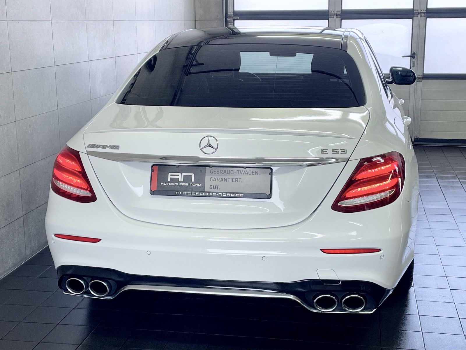 Mercedes-Benz E 53 AMG E 53 AMG 4Matic+ Pano+Distronic+Sport-AGA+Luftfe
