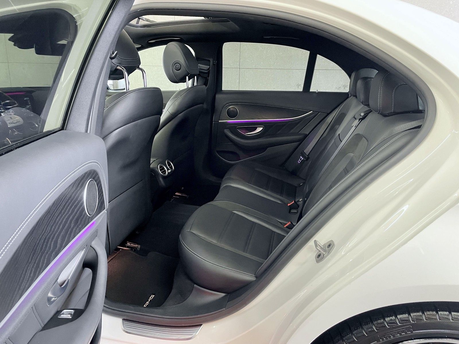 Mercedes-Benz E 53 AMG E 53 AMG 4Matic+ Pano+Distronic+Sport-AGA+Luftfe