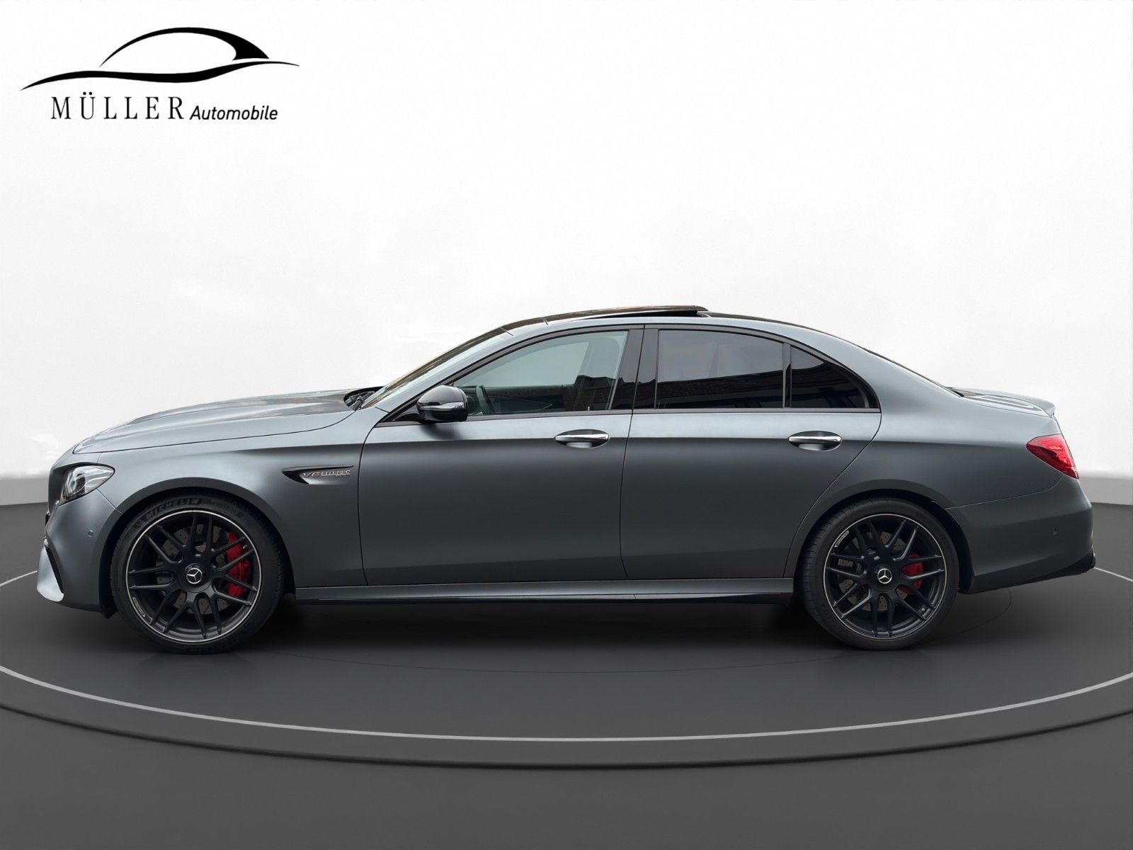 Mercedes-Benz E 63 AMG E 63 S AMG 4Matic+ Magno Grau Night Pano Luft