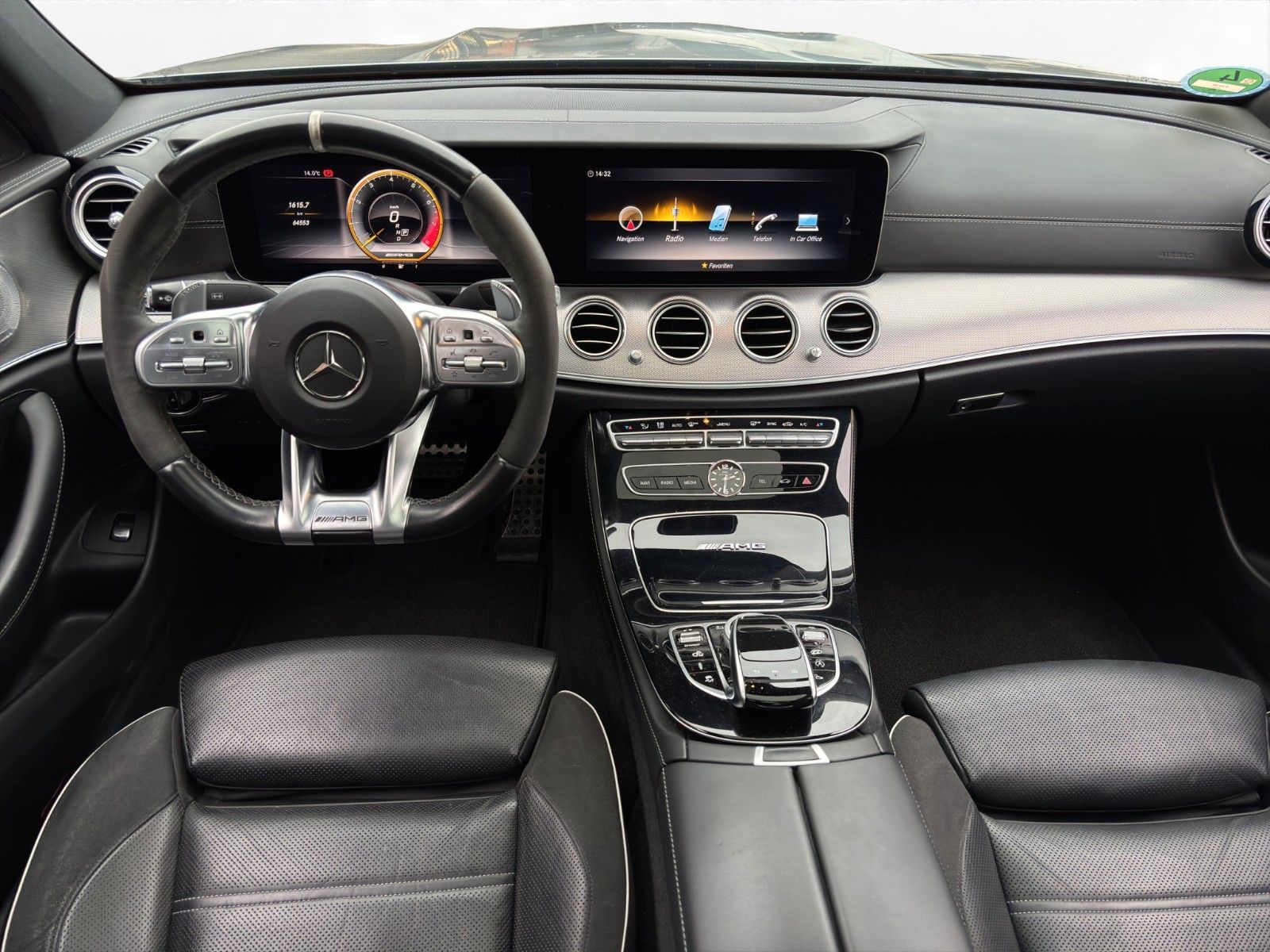 Mercedes-Benz E 63 AMG E 63 S AMG 4Matic+ Magno Grau Night Pano Luft