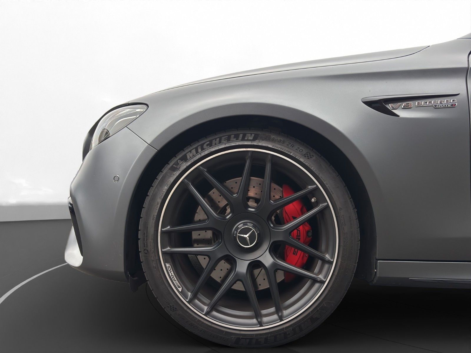 Mercedes-Benz E 63 AMG E 63 S AMG 4Matic+ Magno Grau Night Pano Luft