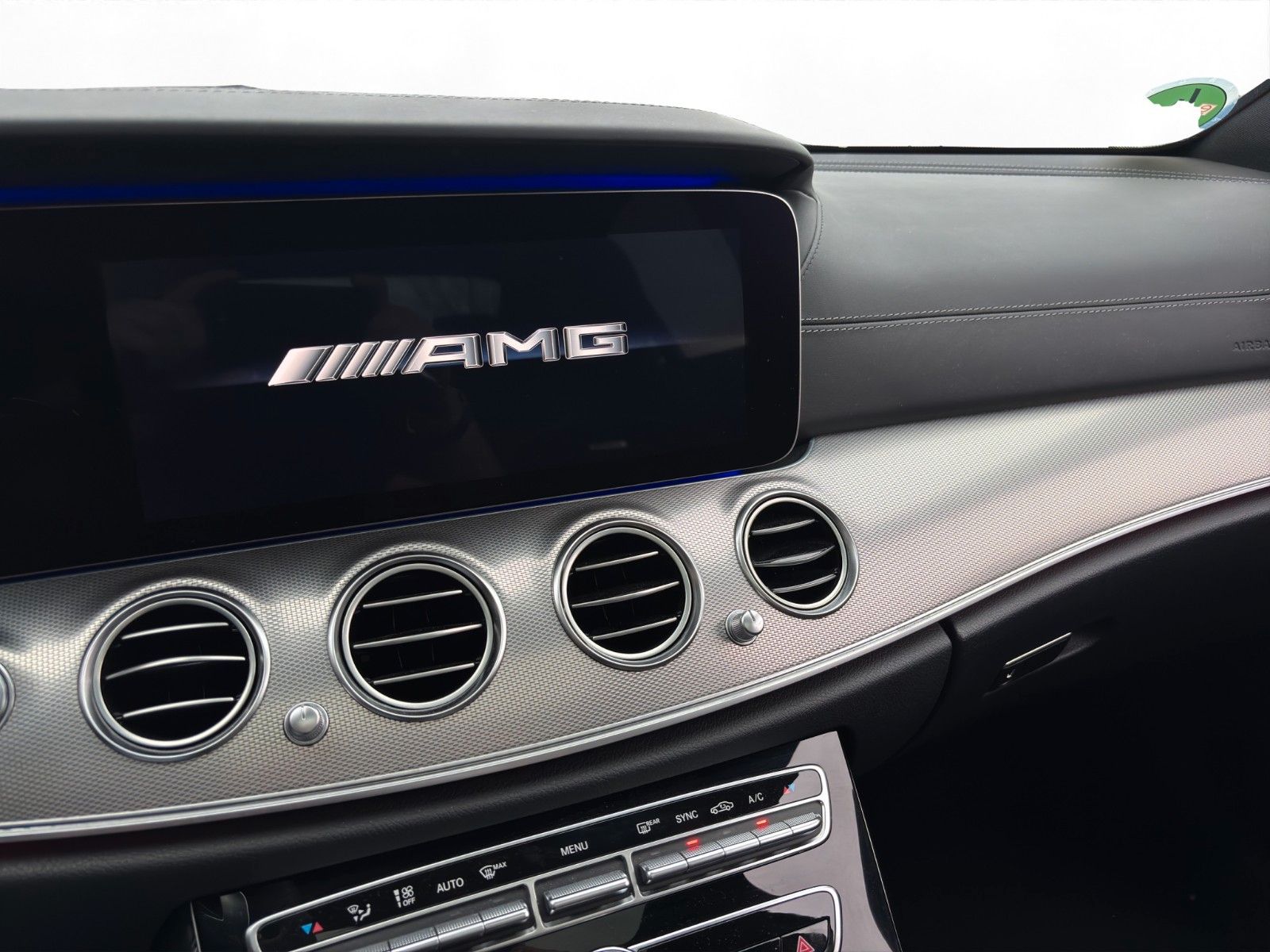 Mercedes-Benz E 63 AMG E 63 S AMG 4Matic+ Magno Grau Night Pano Luft
