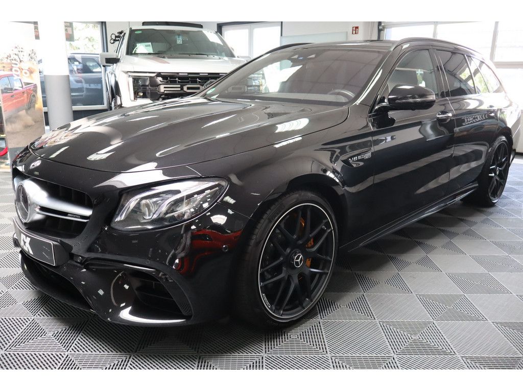 Mercedes-Benz E 63 AMG E 63 S AMG 4Matic NIGHT CERAMIC BURMESTER AMG-PE