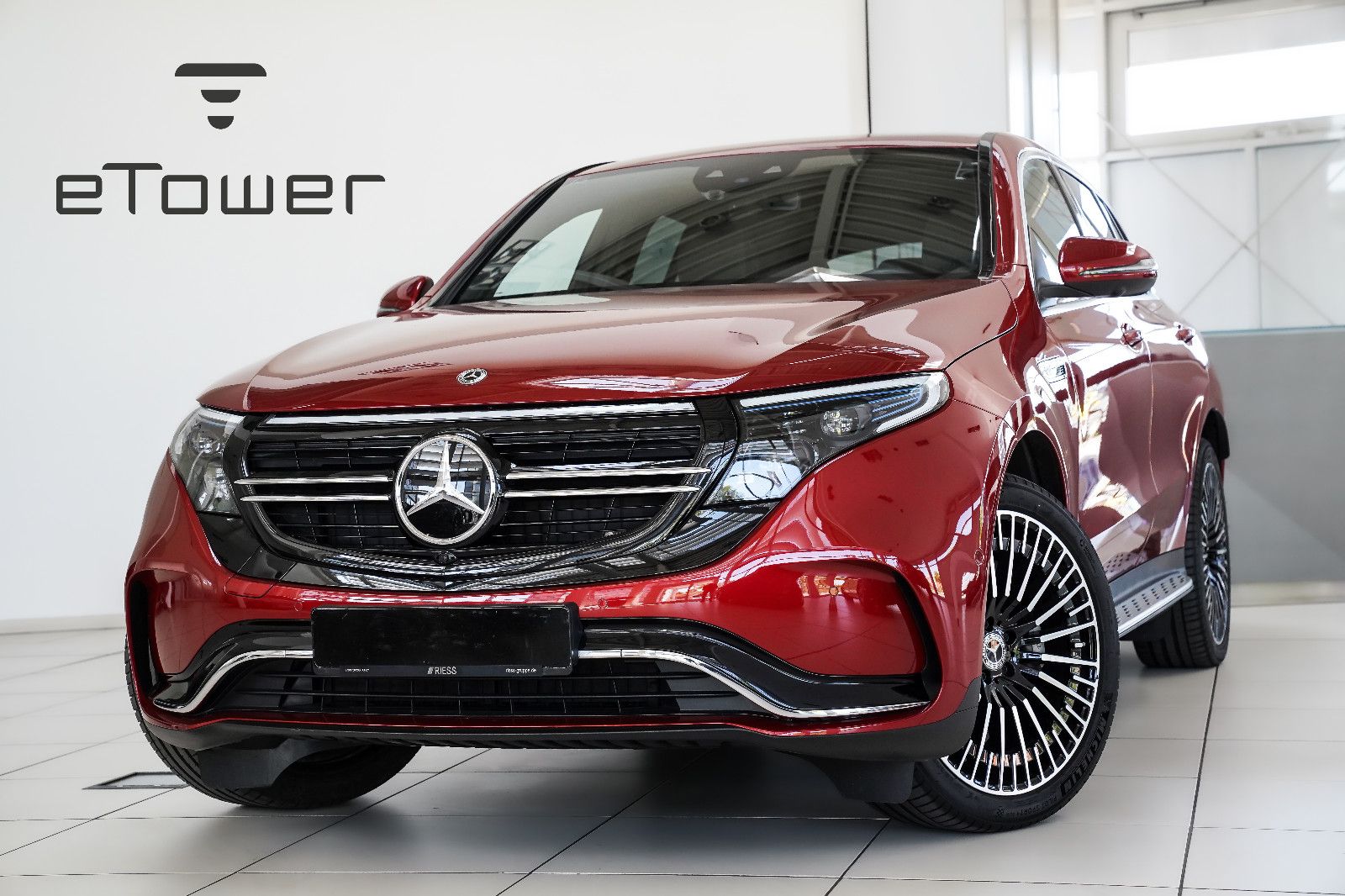 Mercedes-Benz EQC EQC 400 4Matic AMG Schiebedach Leder 360
