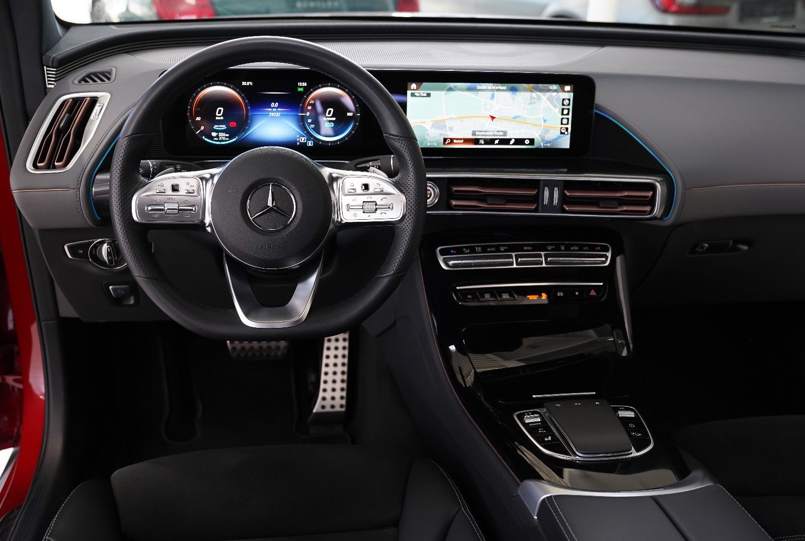 Mercedes-Benz EQC EQC 400 4Matic AMG Schiebedach Leder 360