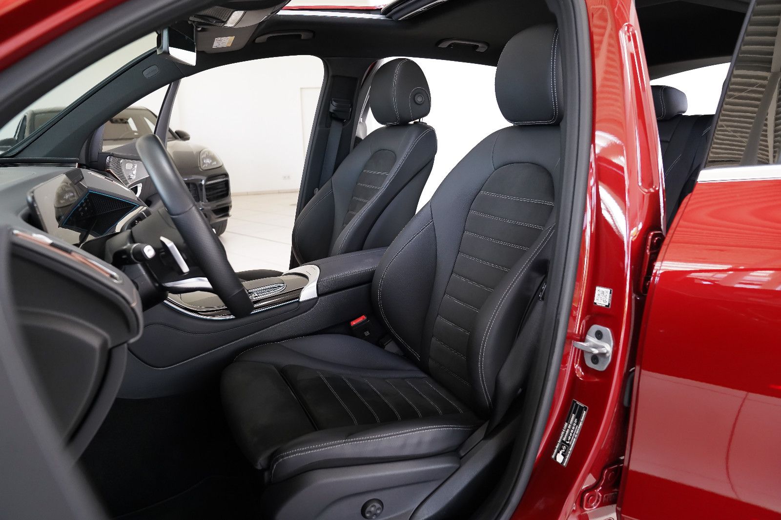 Mercedes-Benz EQC EQC 400 4Matic AMG Schiebedach Leder 360
