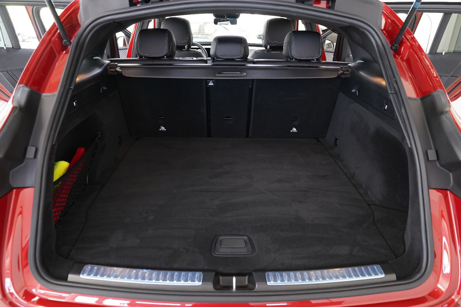 Mercedes-Benz EQC EQC 400 4Matic AMG Schiebedach Leder 360