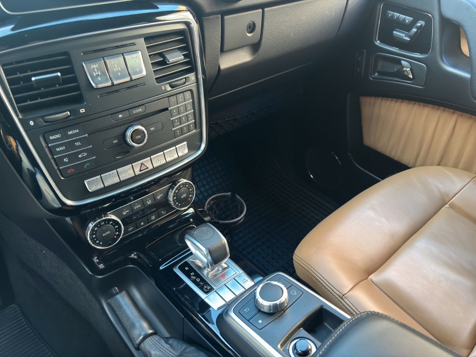 Mercedes-Benz G 63 AMG G 63 AMG 20 Zoll Kamera Standheizung MB100