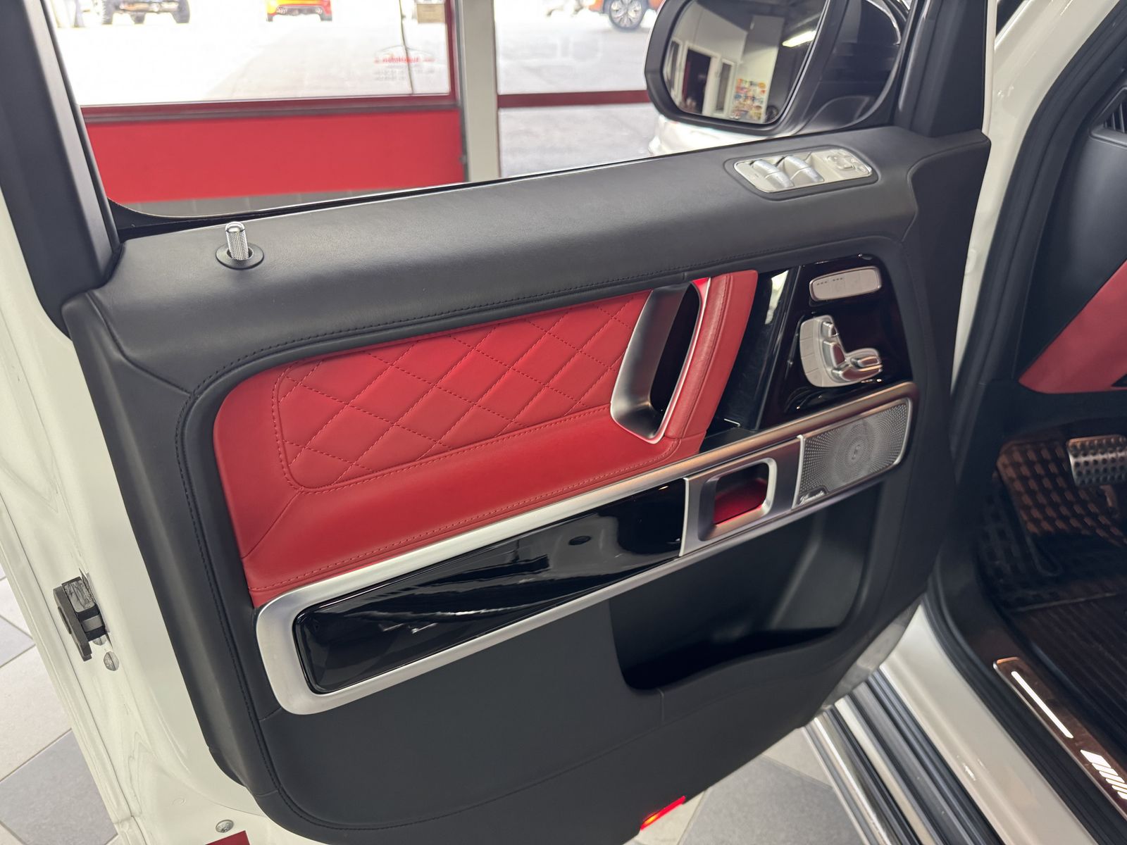 Mercedes-Benz G 63 AMG G 63 AMG Dt. Auto Burmester*Sitzklima*Distronic