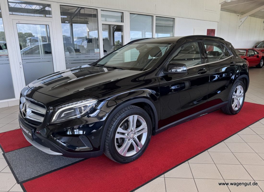 Mercedes-Benz GLA 200 GLA 200 Assist-Plus*Navi*Bi-Xenon*AHK*