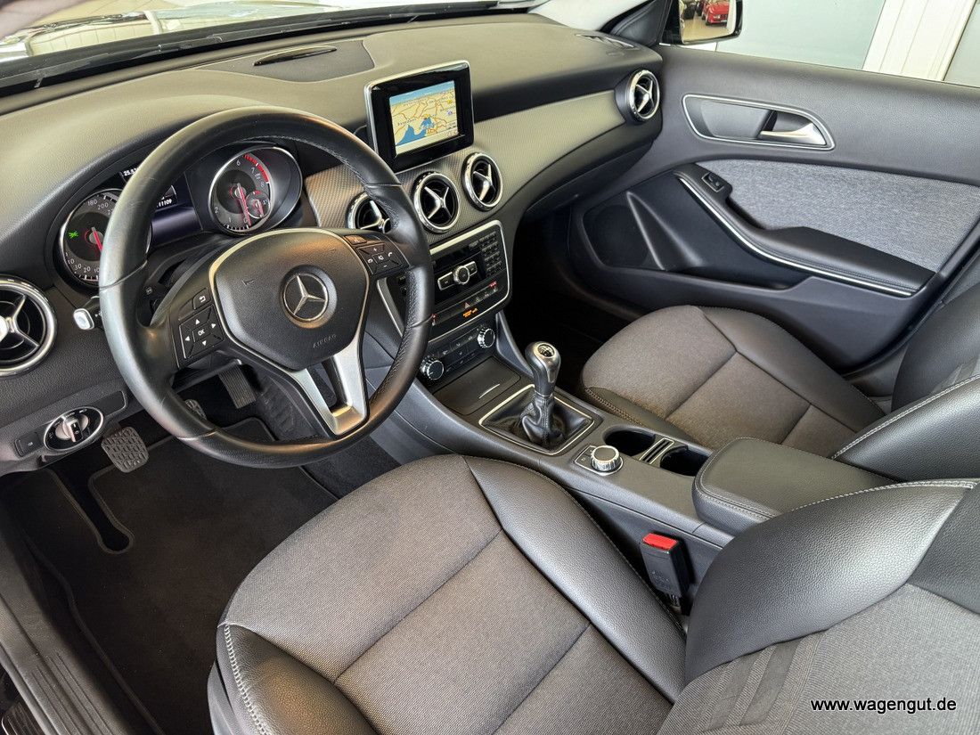 Mercedes-Benz GLA 200 GLA 200 Assist-Plus*Navi*Bi-Xenon*AHK*