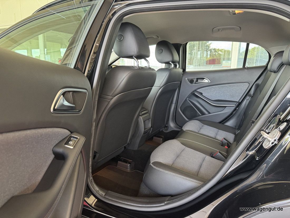 Mercedes-Benz GLA 200 GLA 200 Assist-Plus*Navi*Bi-Xenon*AHK*