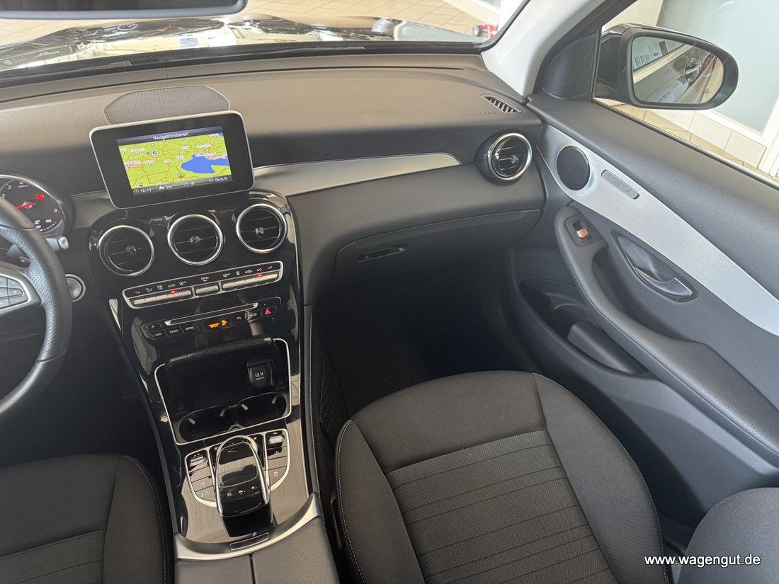 Mercedes-Benz GLC 250 GLC 250 4Matic*WEBASTO*360°Cam*AHK*DISTRON*KeyGo