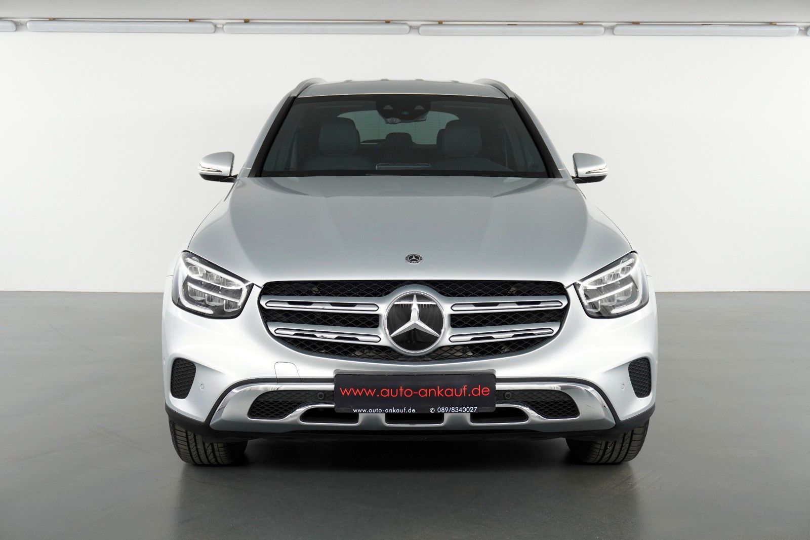 Mercedes-Benz GLC 300 GLC 300 e 4Matic Kamera AHK Business AMG LED