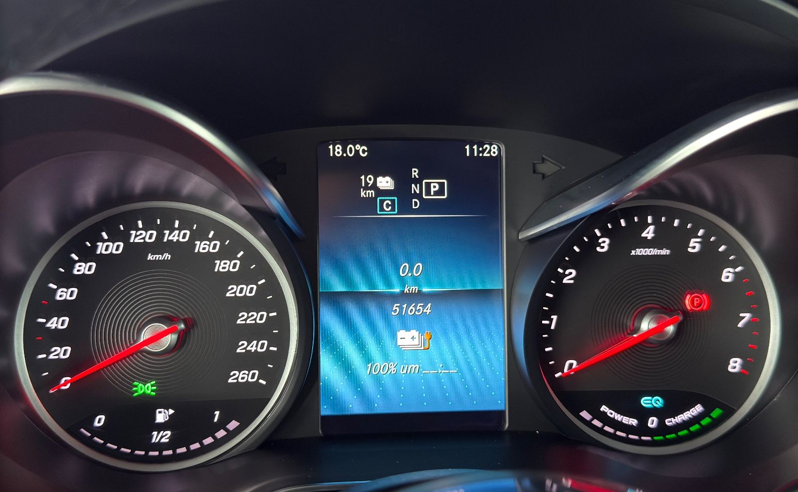 Mercedes-Benz GLC 300 GLC 300 e 4Matic Kamera AHK Business AMG LED
