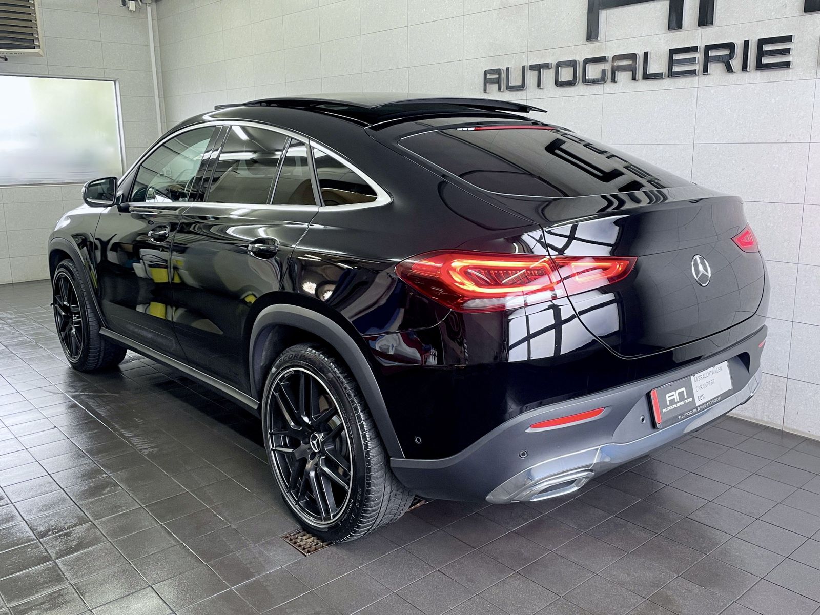 Mercedes-Benz GLE 300 GLE 300 d 4Matic Coupe Distronic+Pano+Burmester+